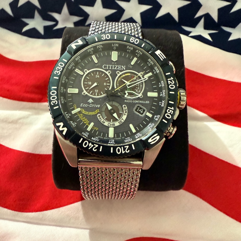Citizen Eco-Drive Radio Controlled Watch - Black and Silver
